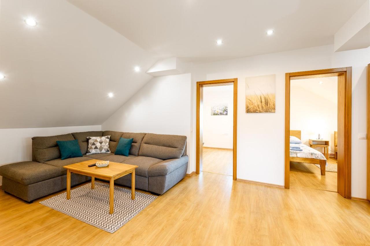Apartman Medved Slunj Exterior photo